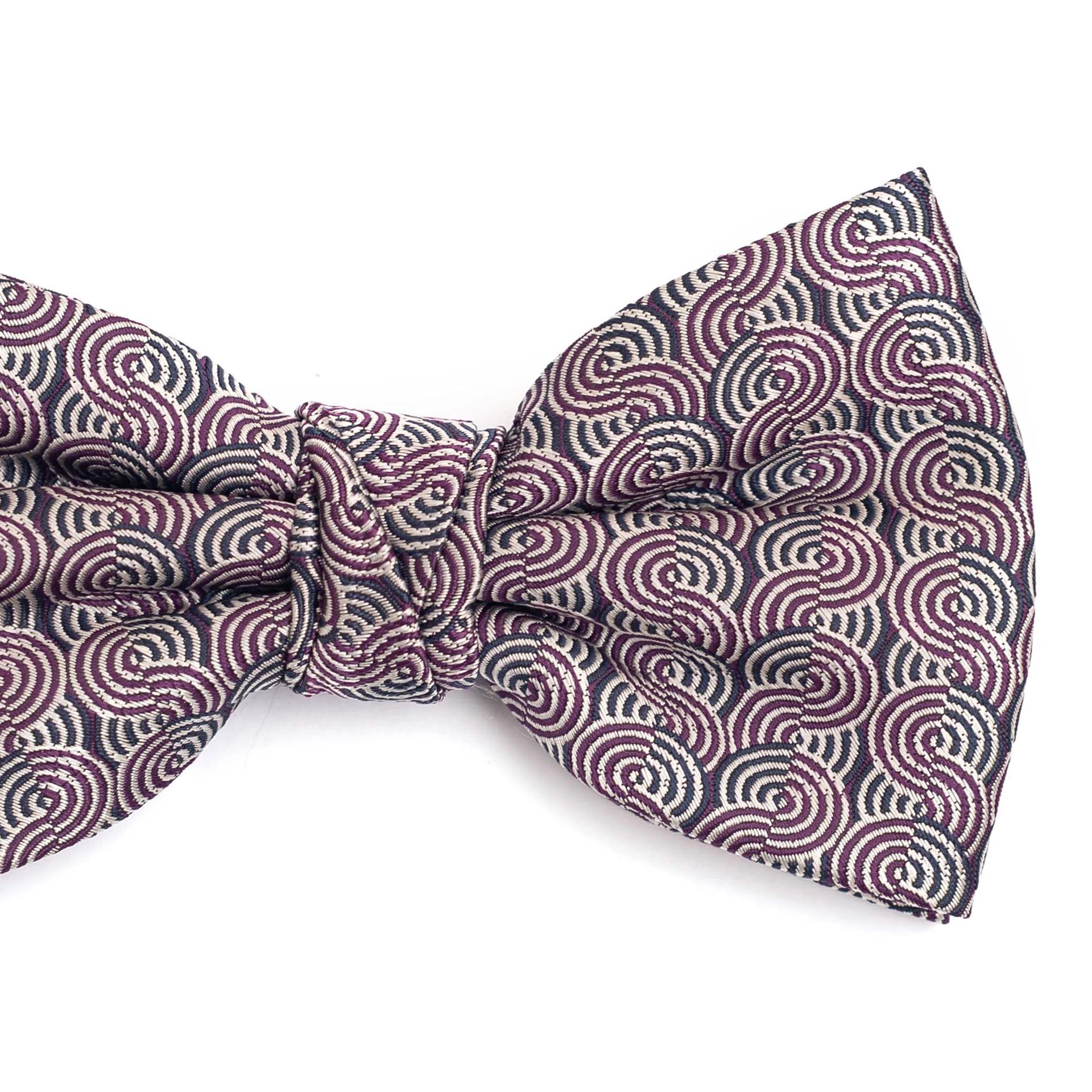 Gravata Borboleta Em Poliéster Cinza Chumbo Com Desenhos Geometrico Roxo E Cinza Claro