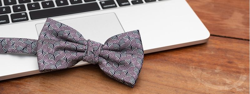 Gravataborboletaempoliestercinzachumbocomdesenhosgeometricoroxoecinzaclaro