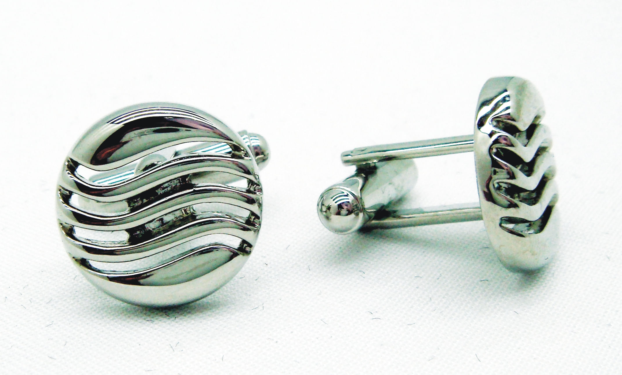 Abotoadura Redonda Prata - Hover