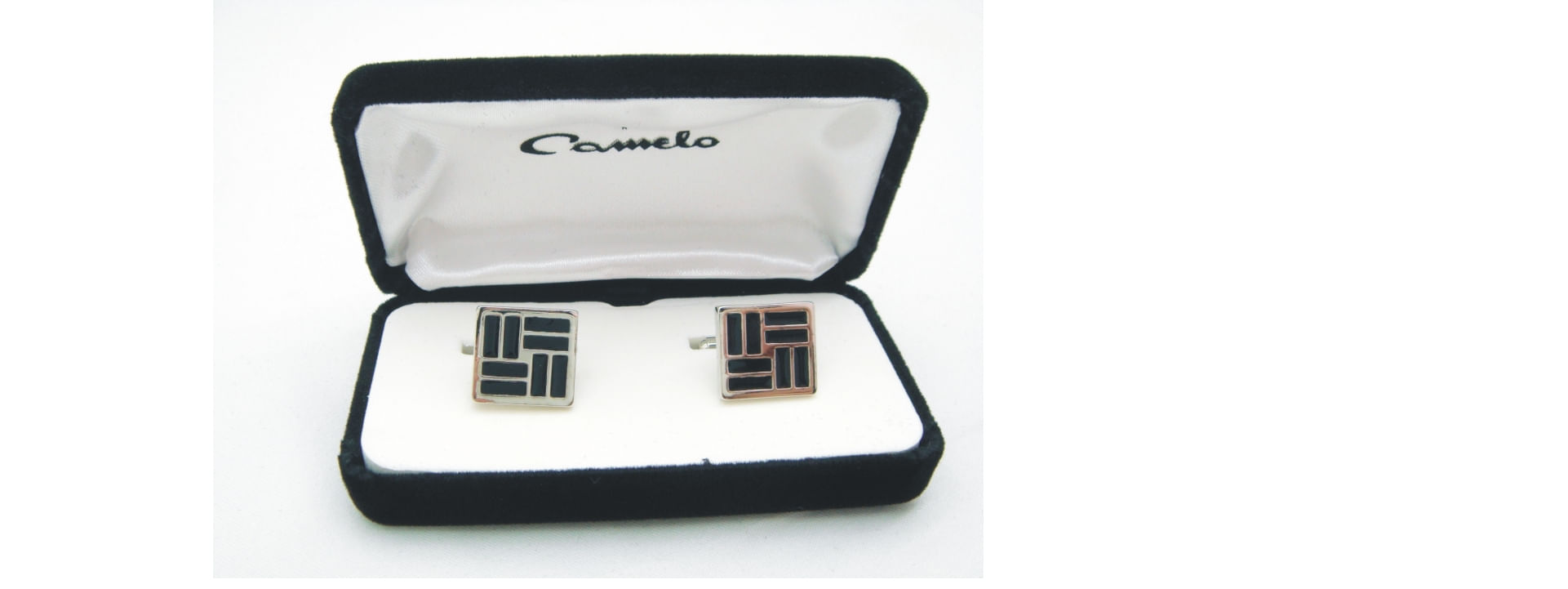 Abotoadura Quadrada Prata Com Preto E Retângulos