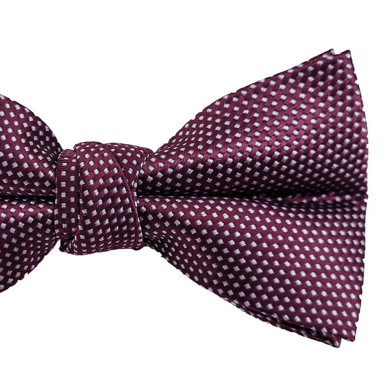 GRAVATABORBOLETAVINHOCOMDETALHESBRANCO