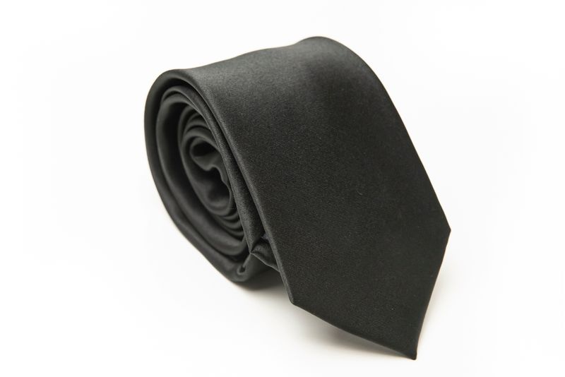 GravataTradicionallisaPreta