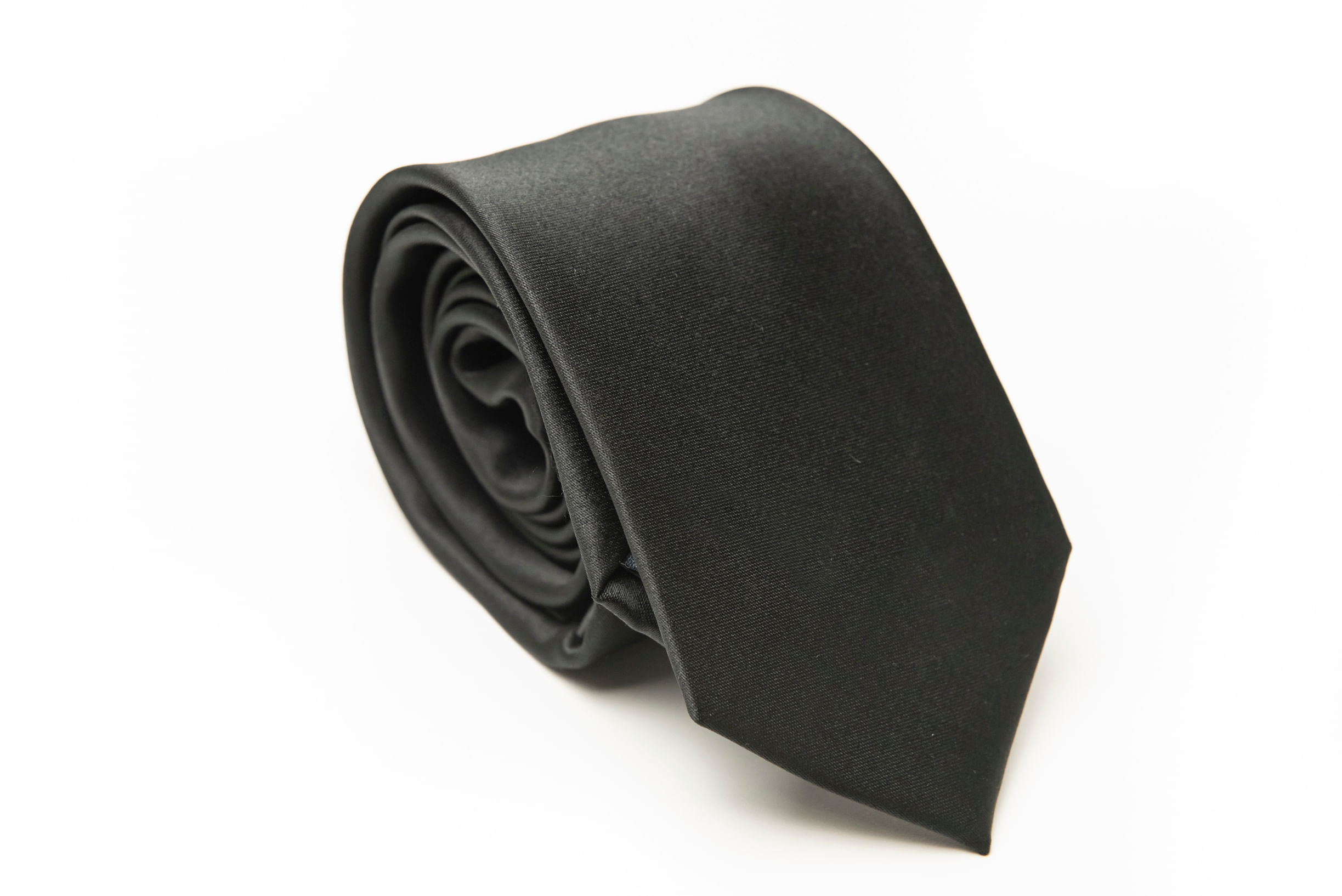 Gravata Tradicional Lisa Preta - Hover