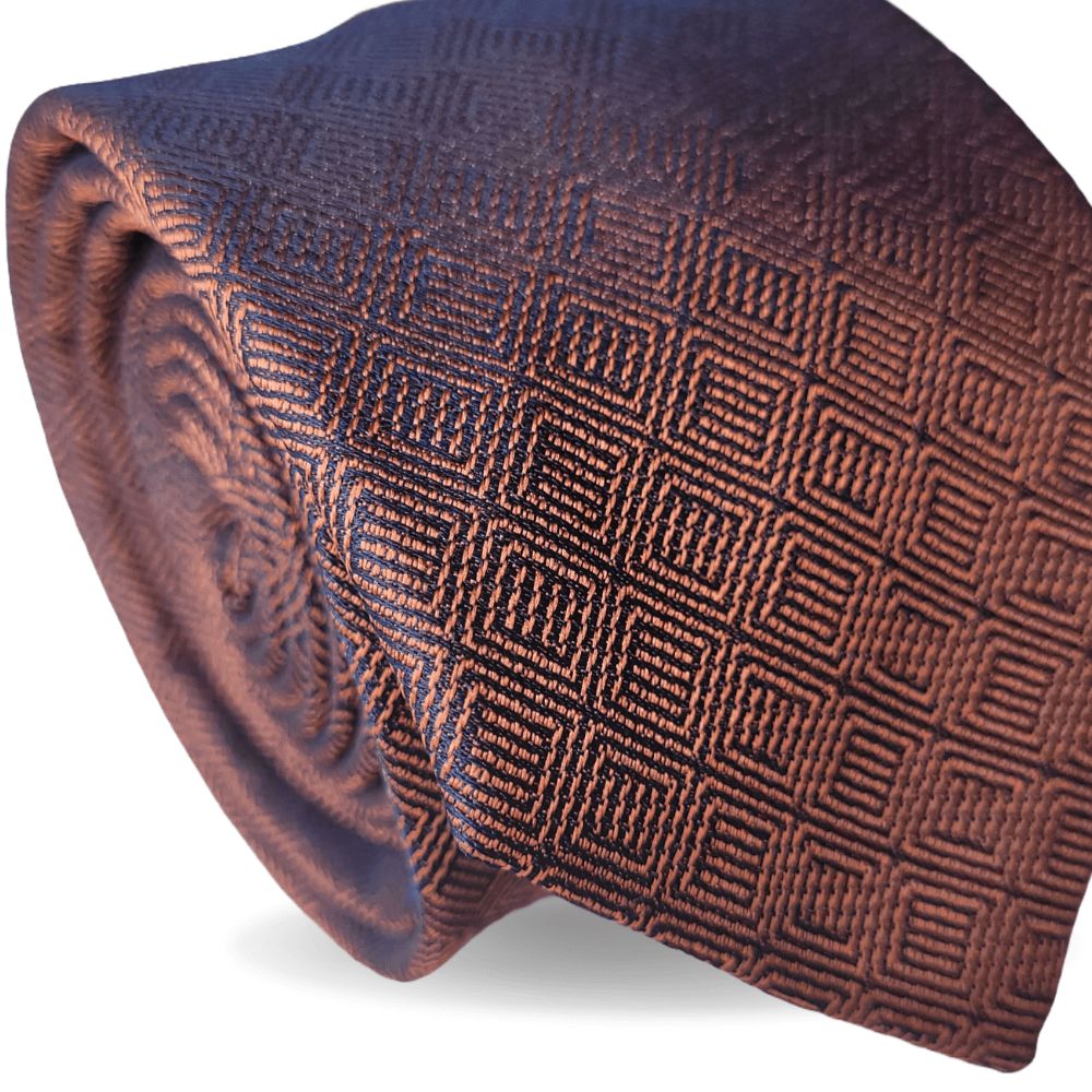 GRAVATA TRADICIONAL POLIÉSTER JACGUARD FURTACOR MARROM E VINHO - Hover
